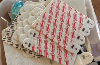 My Prepping for Holiday Decorating Checklist | Thrifty Decor Chick