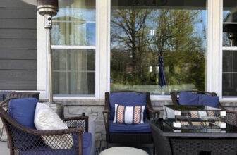Moving Around the Patio Furniture and a Late Spring Tour! | Thrifty Decor Chick